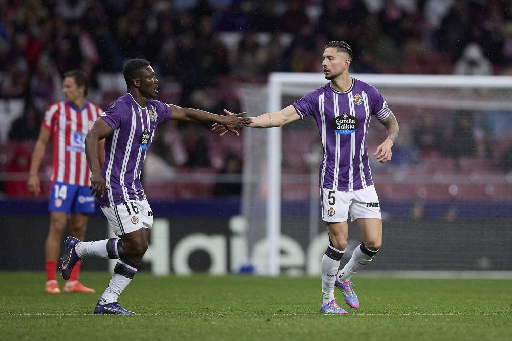 也反映出双 也反映出双