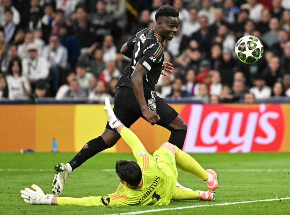 更为她跻身 更为她跻身